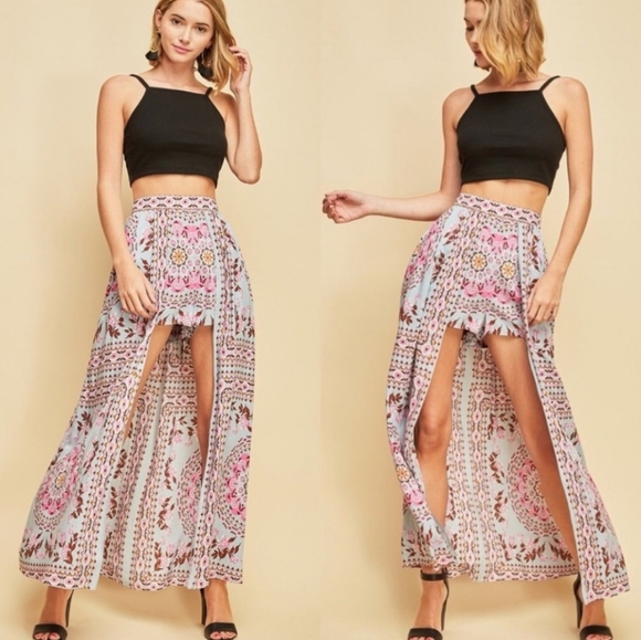 Pants - Entro High Waist-Shorts with Maxi Skirt Overlay